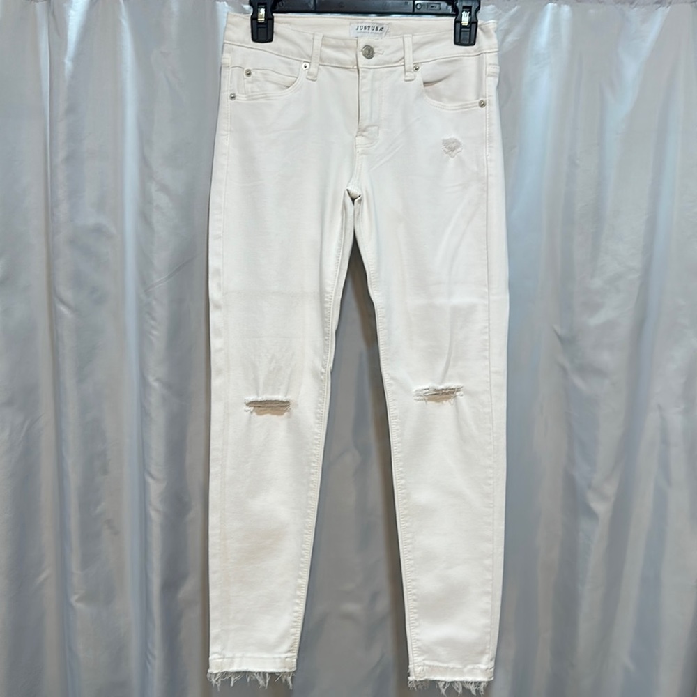White, lightly distressed jeans frayed bottoms Size 26